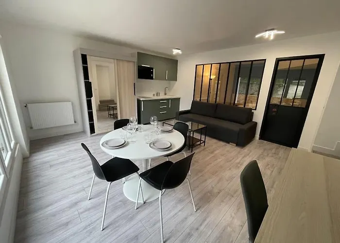 アパート 01.studio#creteil#loft#cinema *