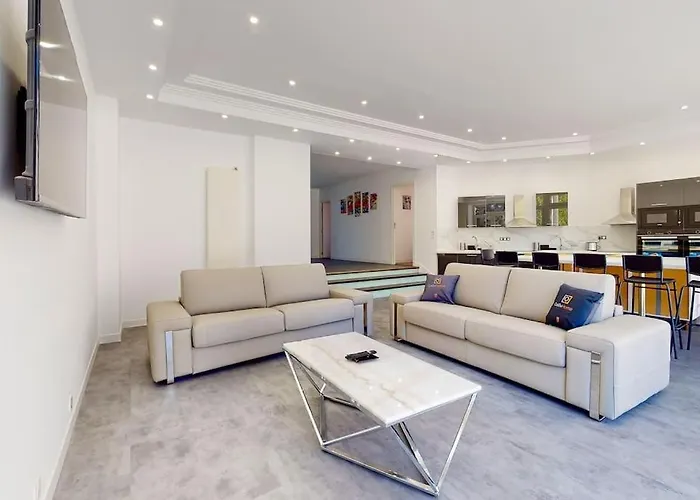 01.studio#creteil#loft#cinema アパート